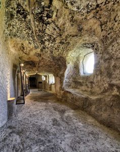 GRANJA ESCUELA SIERRA DE MARIOLA